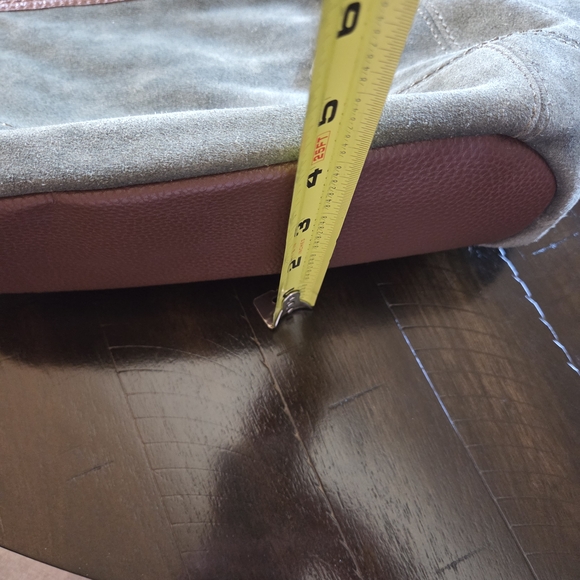 The Sak Olive Green Suede Shoulder Bag with Brown Leather Trim - Picture 15 of 16